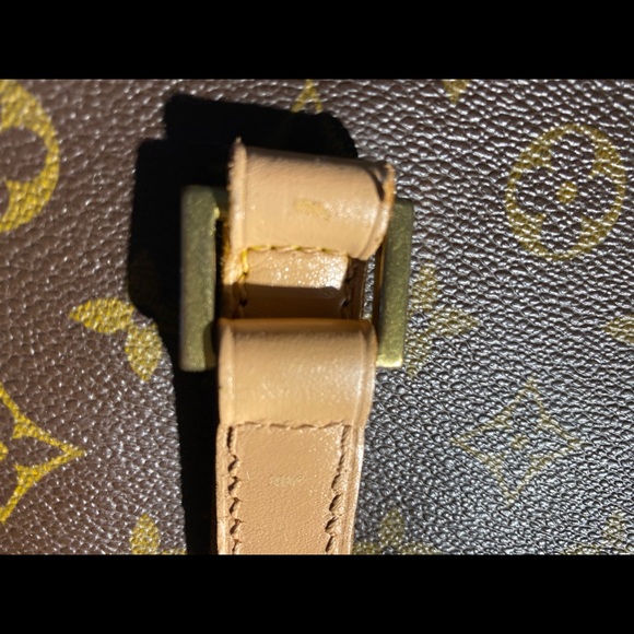 SOLDLouis Vuitton Cabas Alto & Pochette Xtra Pic's - Picture 5 of 11